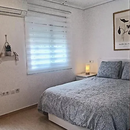 בית נופש Bungalow Gran Alacant