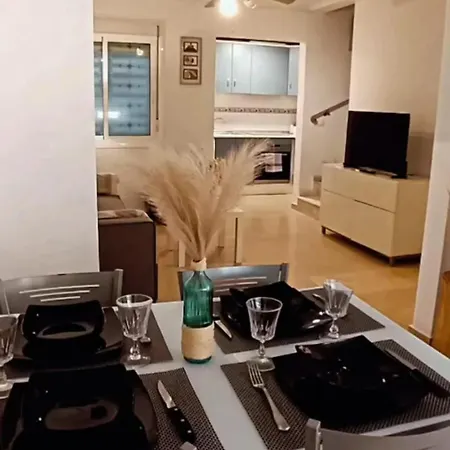 בית נופש Bungalow Gran Alacant *